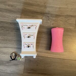 Barbie Fashion Fever Furniture